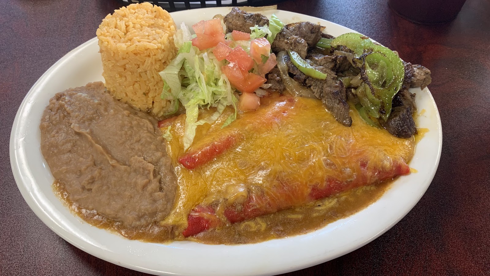 Mexican food plate at La Unica Birotes